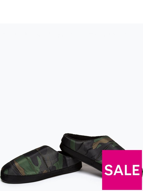 back image of hype-boys-camo-slippers-green