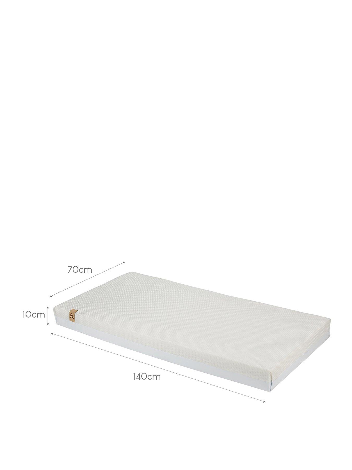 Image 3 of 6 of CuddleCo Signature Hypo Allergenic Bamboo Pocket Sprung Cot Bed Mattress