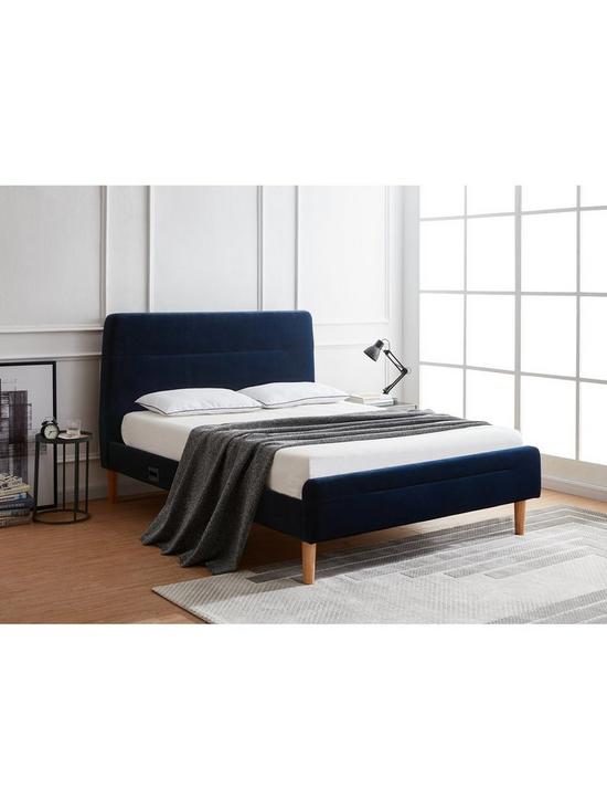 stillFront image of koble-nodd-smart-fabric-bed-in-midnight-blue-velvet-with-wireless-charging