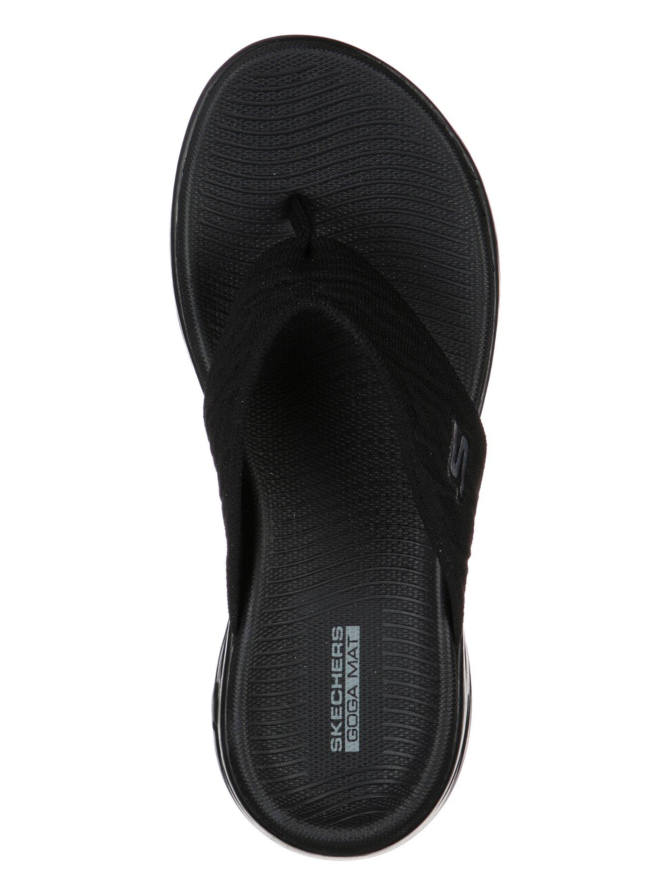 Skechers on the hot sale go 6 flip flops