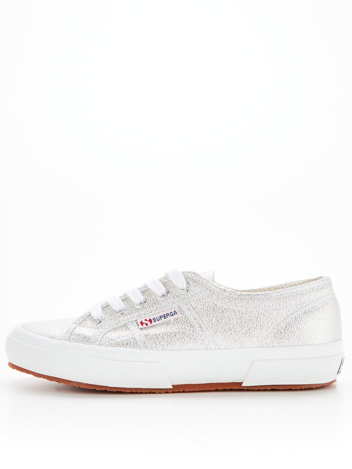very superga