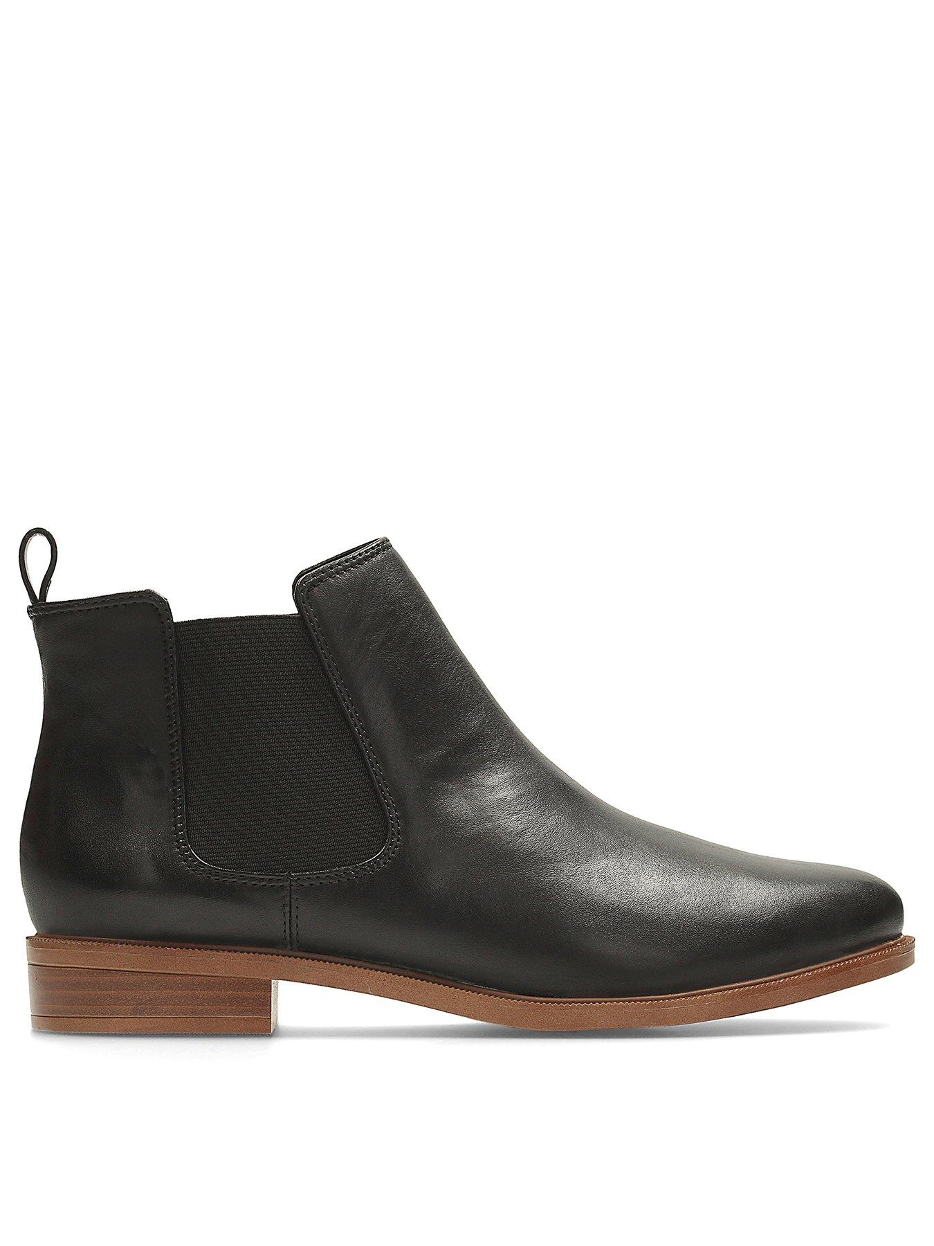 ankle boots at clarks