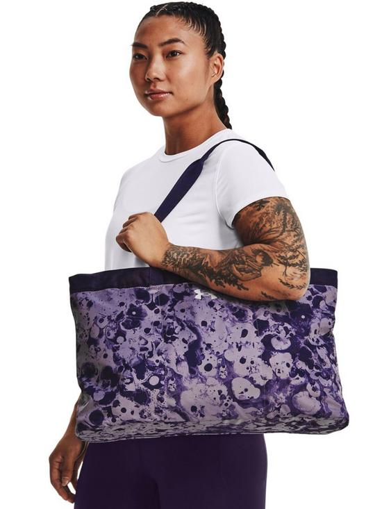 stillFront image of under-armour-favourite-tote-bag-print
