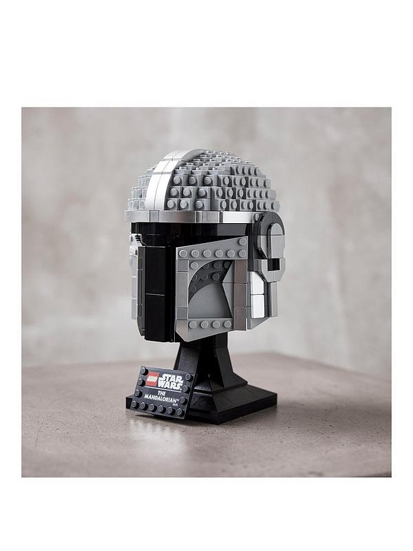 Image 2 of 7 of LEGO Star Wars The Mandalorian&trade; Helmet