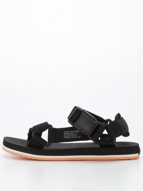 levis-tahoe-eco-cordura-hiker-sandals-black