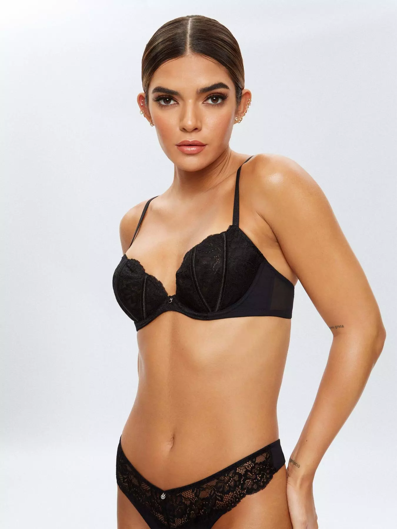 Ann Summers Sexy Lace Open Front Fastening Push Up Bra - Black
