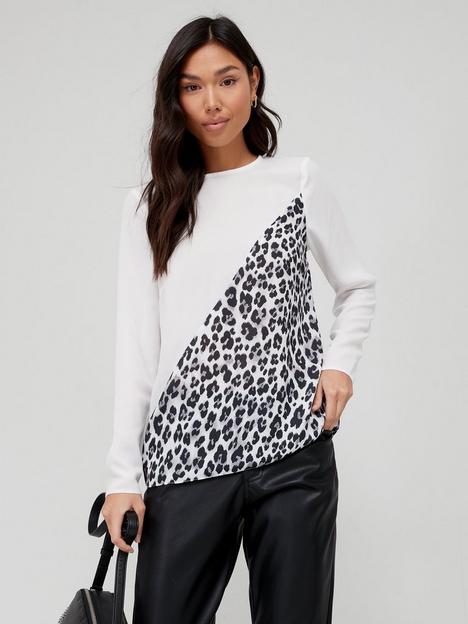 v-by-very-colour-block-printed-blouse-greyanimal