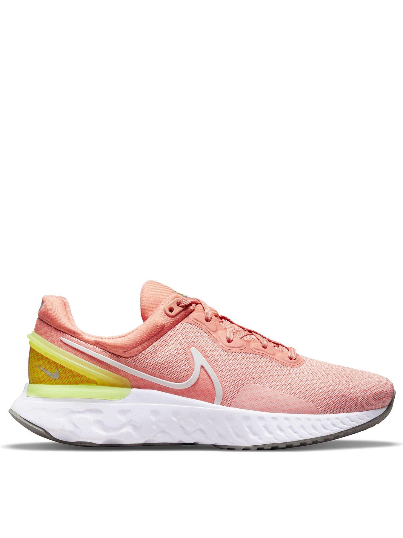 Nike react sale pink and white