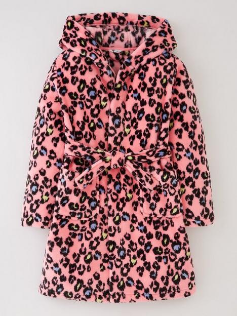 everyday-girls-leopard-fleece-robe-hot-pink