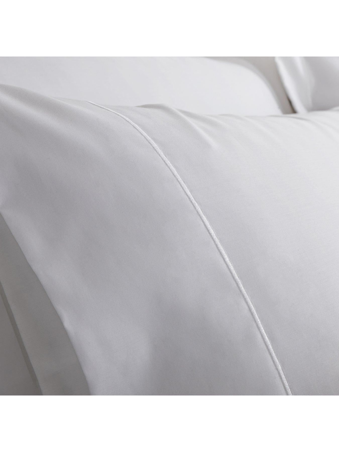 Image 3 of 5 of Bianca Luxury 800 Thread 100% Cotton Sateen Duvet Cover Set - White