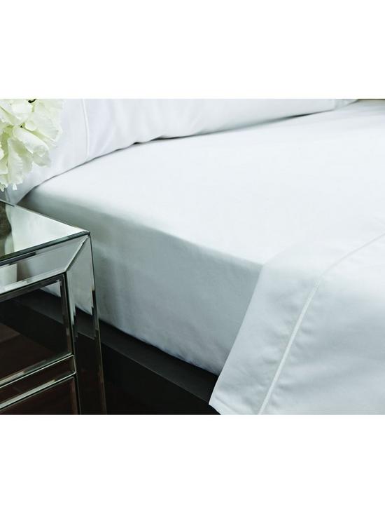 front image of bianca-luxury-800-thread-cotton-sateen-fitted-sheet