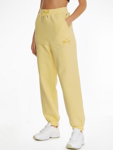 tommy-jeans-signature-logo-sweatpant-yellow