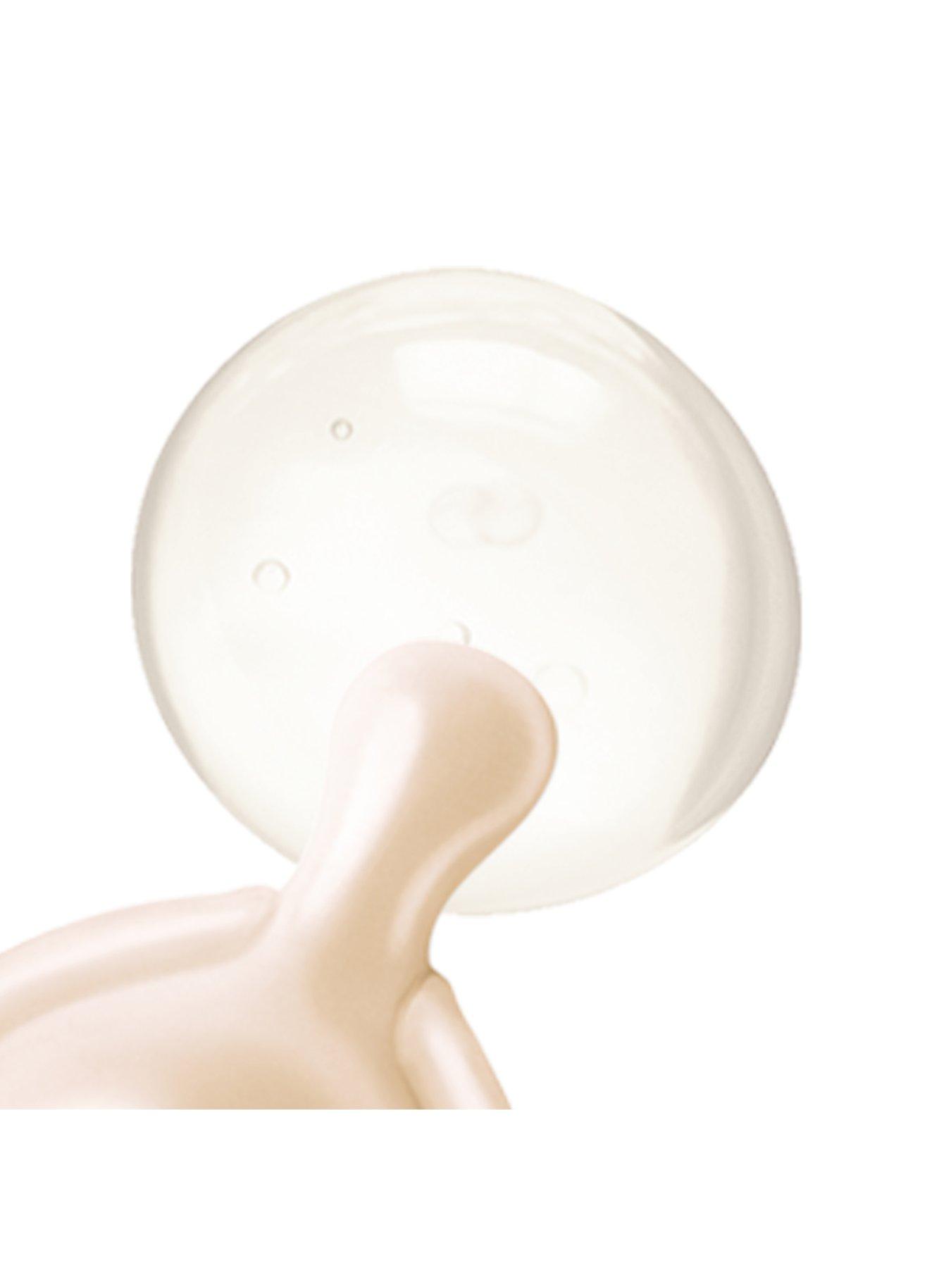 Image 3 of 6 of Elizabeth Arden Hyaluronic Acid Ceramide Capsules Hydra-Plumping Serum 90 pc