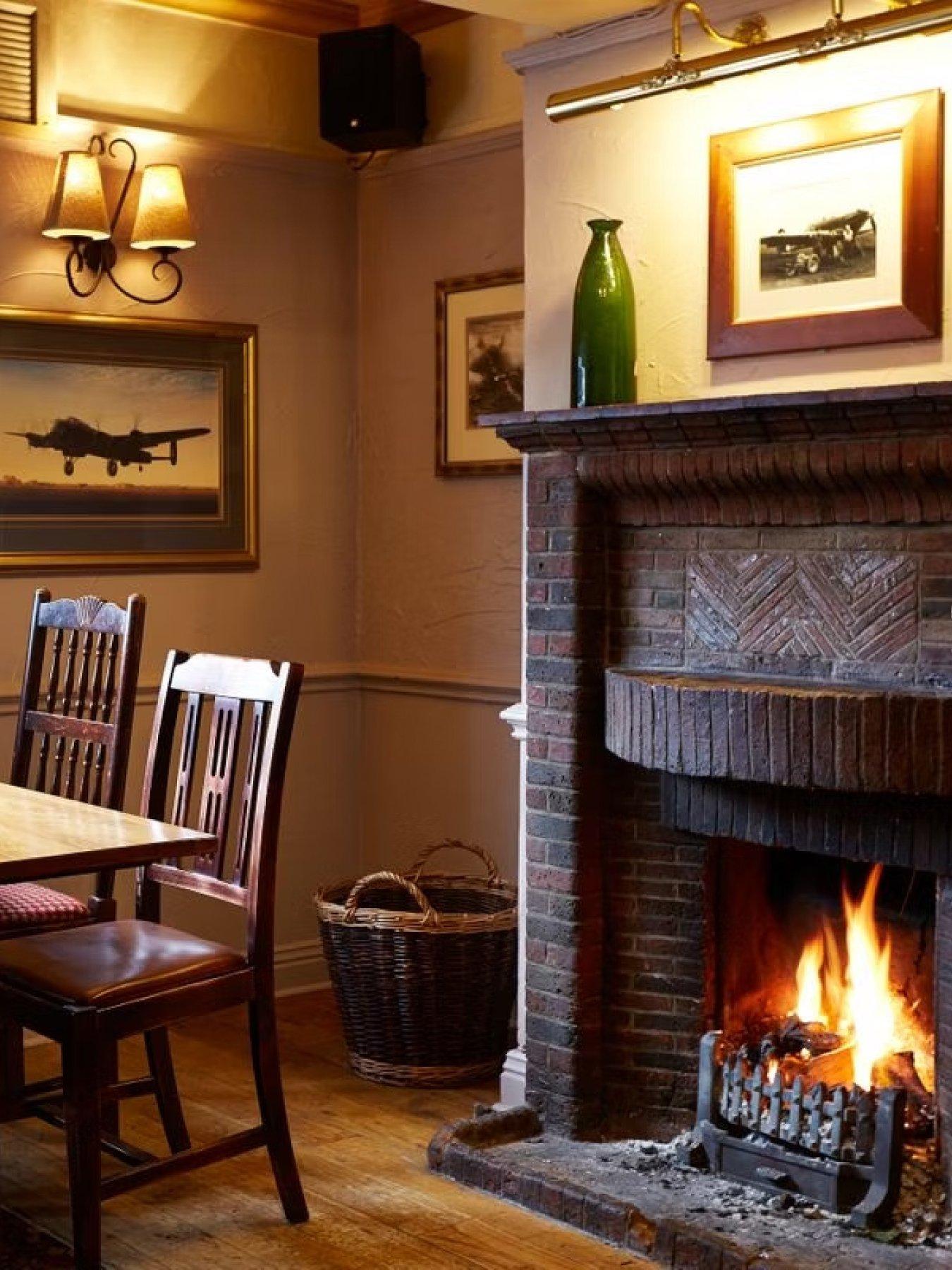 Image 2 of 4 of Virgin Experience Days One Night Charming British Inn Break For Two - 27 UK Locations