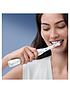  image of oral-b-io8-white-electric-toothbrush-travel-case