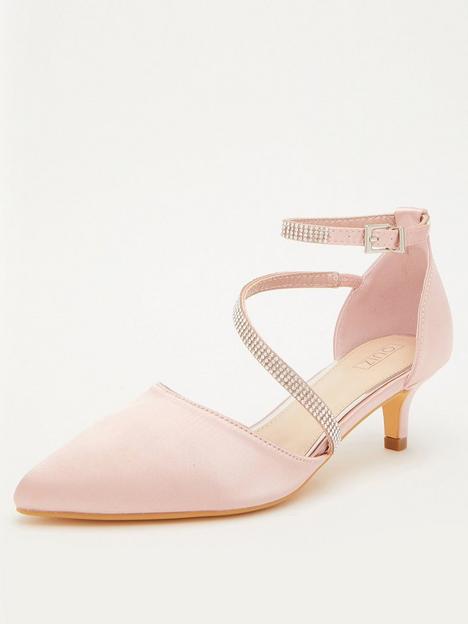 quiz-satin-asymmetric-strap-court-heels