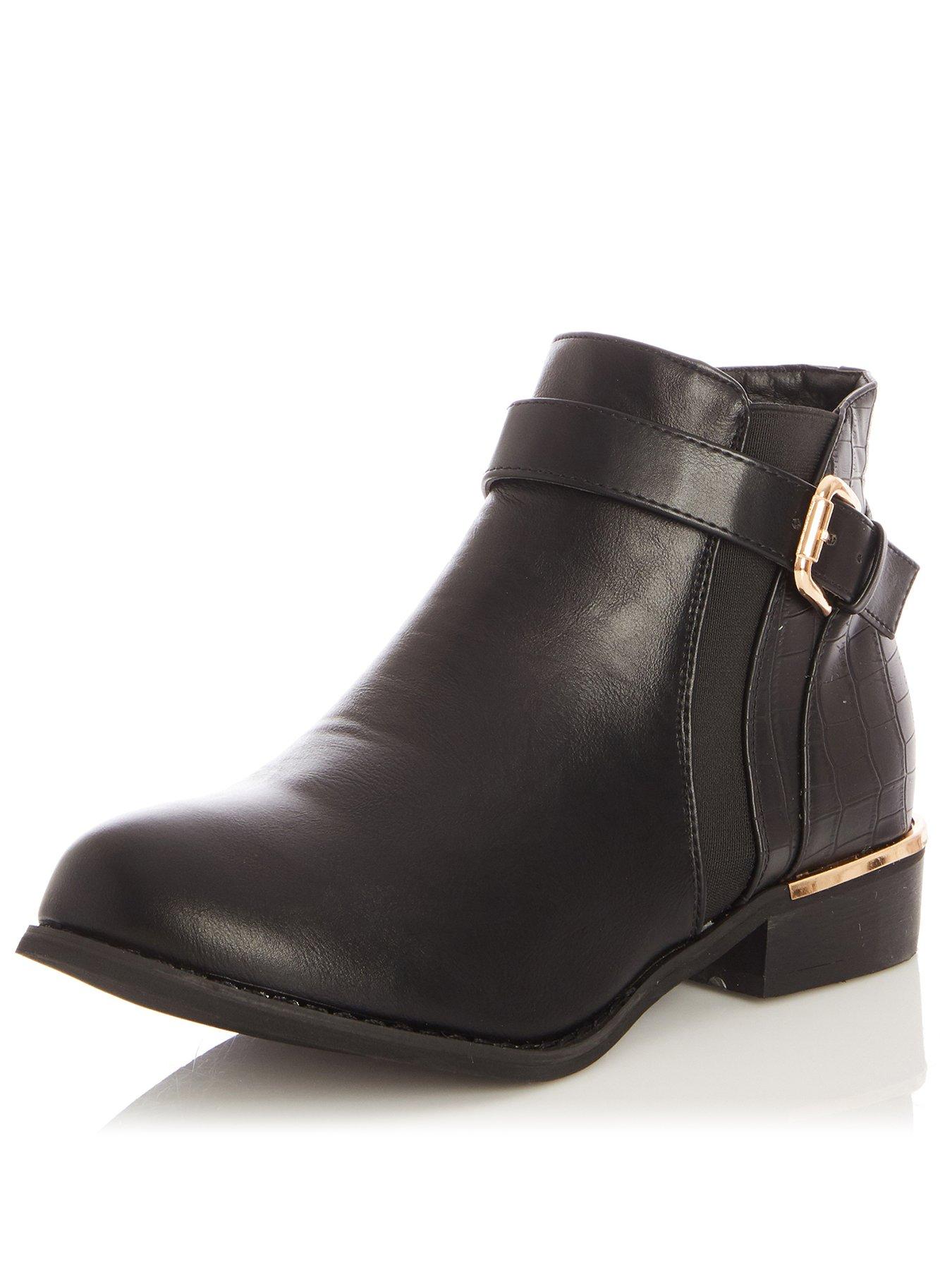  Faux Leather Flat Ankle Boot