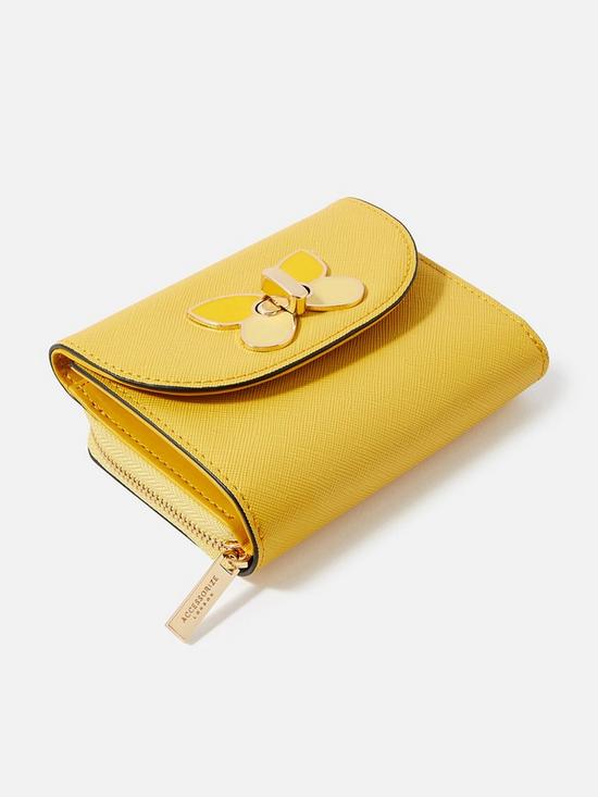 front image of accessorize-butterfly-wallet
