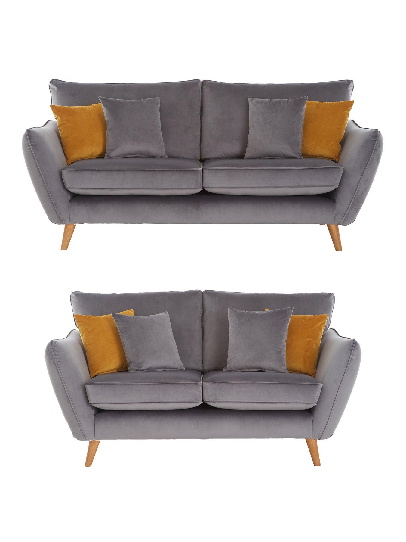 Very deals sofa sets