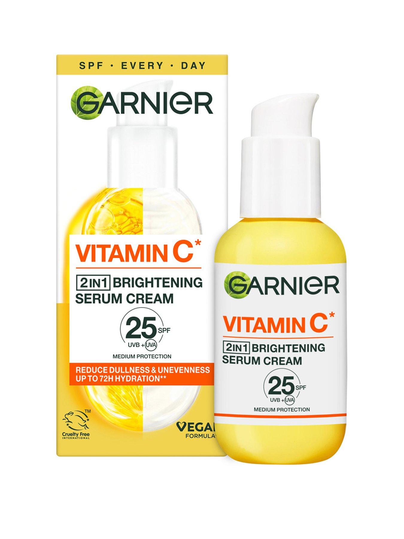 Image 1 of 7 of Garnier 2-in-1 Formula With 20% Vitamin C Serum and SPF 25 Moisturiser