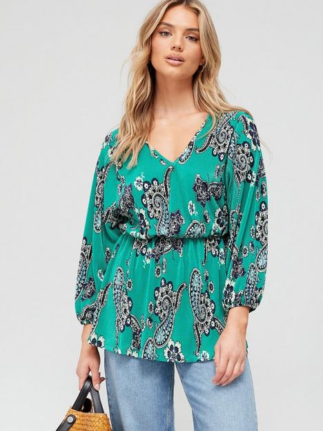 v-by-very-plisse-batwing-peplum-blouse-green-print