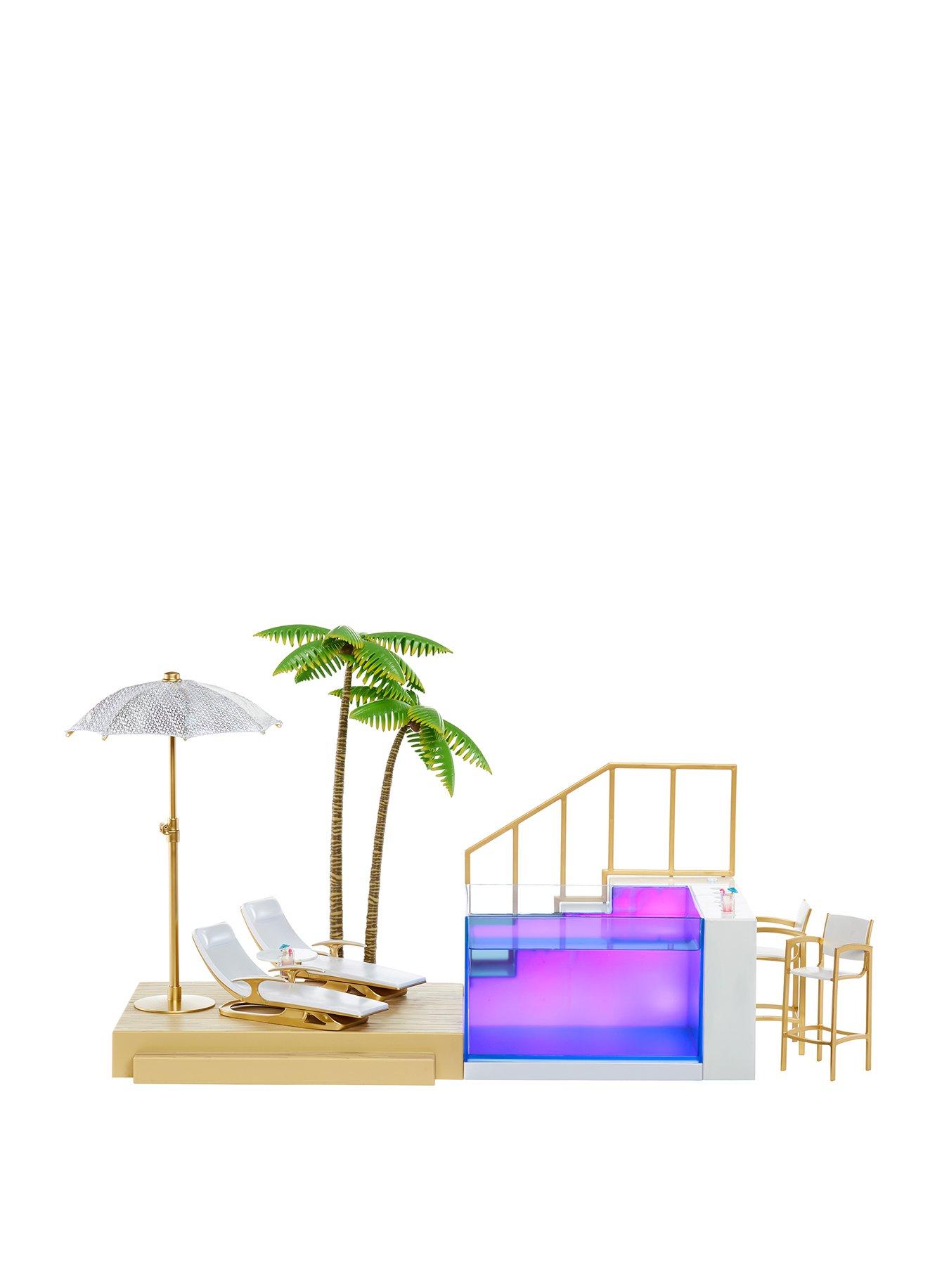 Rainbow High Beach Club Playset