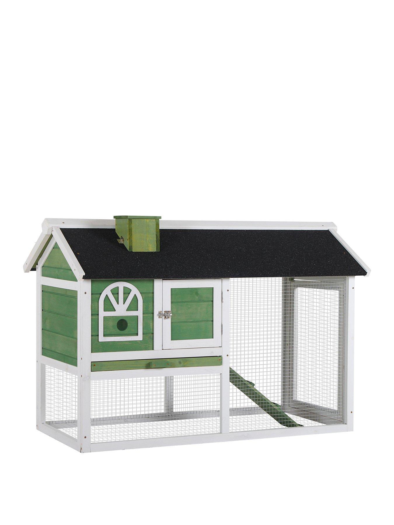 Wooden on sale rabbit hutches