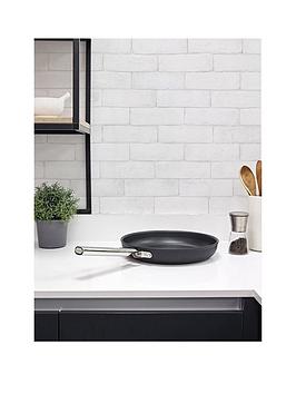Product photograph of Smeg Wok 30cm from very.co.uk