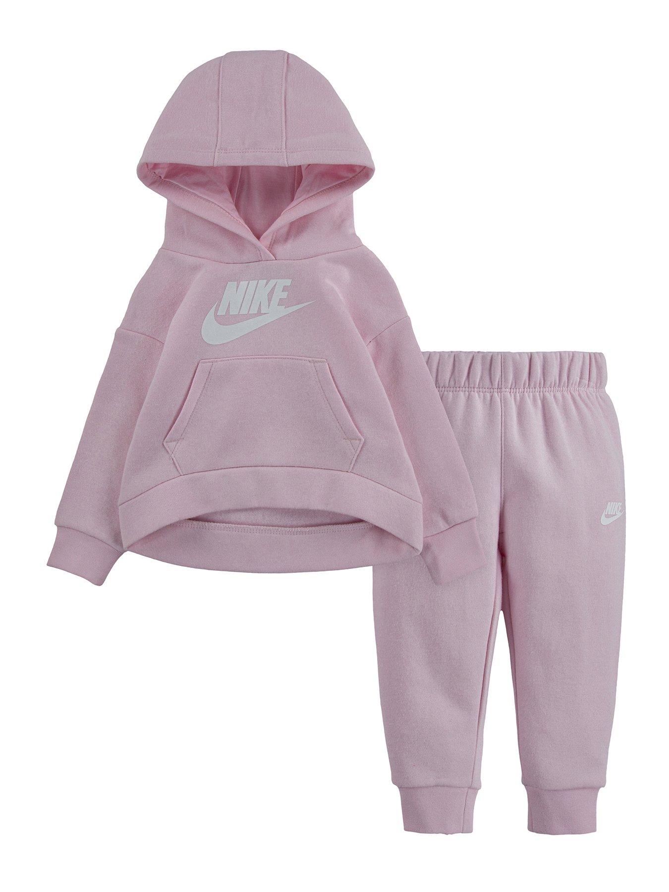 Girls nike hot sale sets