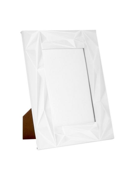 stillFront image of premier-housewares-prisma-photo-frame-5in-x-7in-white