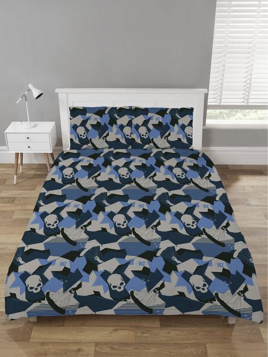back image of call-of-duty-warzone-double-duvet-cover-set-multi