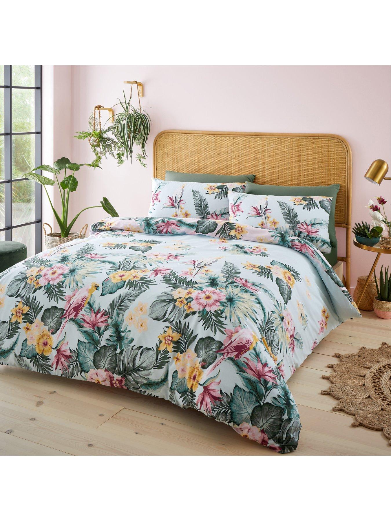 Details about   Floral Red Cream Duvet Set Reversible Bedding Curtain Sheet Catherine Lansfield 