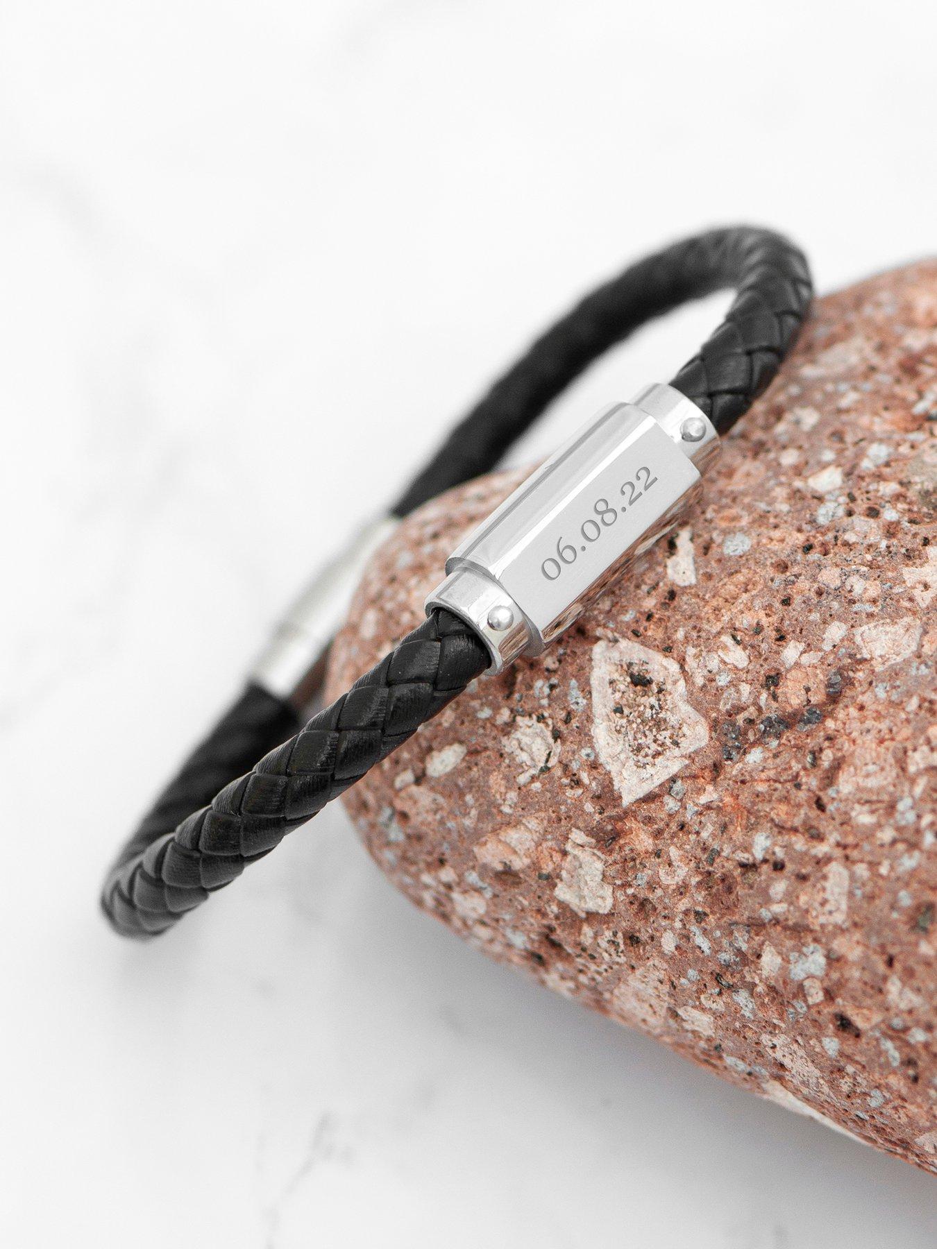 Image 3 of 4 of Treat Republic Personalised Mens Black Leather Bracelet