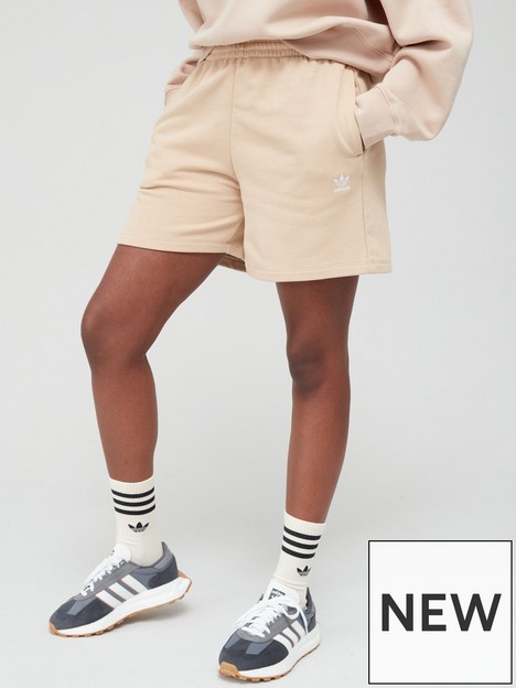 adidas-originals-shorts-beige