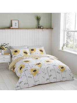 Product photograph of Catherine Lansfield Painted Sunflower Duvet Cover Set - Yellow from very.co.uk