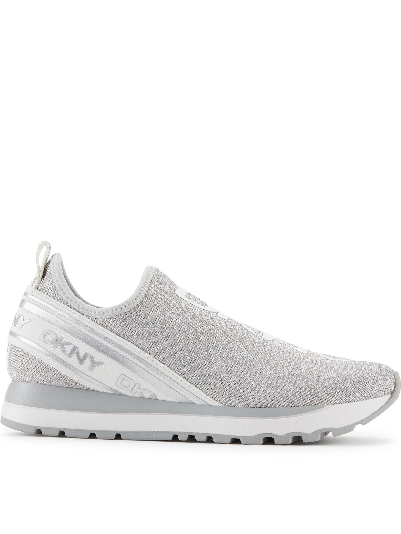 very dkny trainers