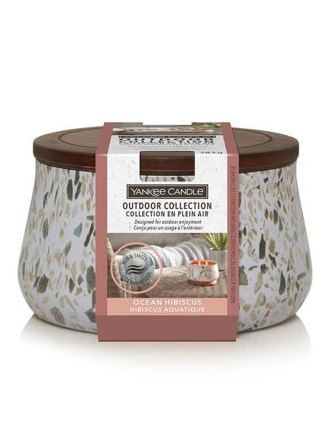 yankee-candle-outdoor-collection-sparkling-lemongrass