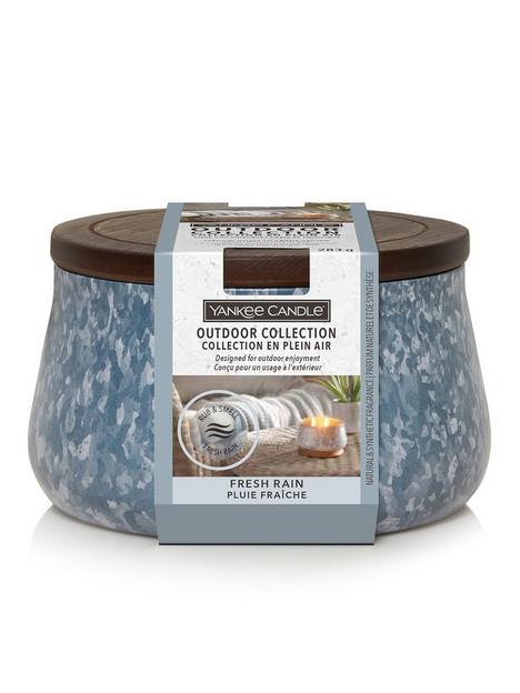 yankee-candle-outdoor-collection-fresh-rain