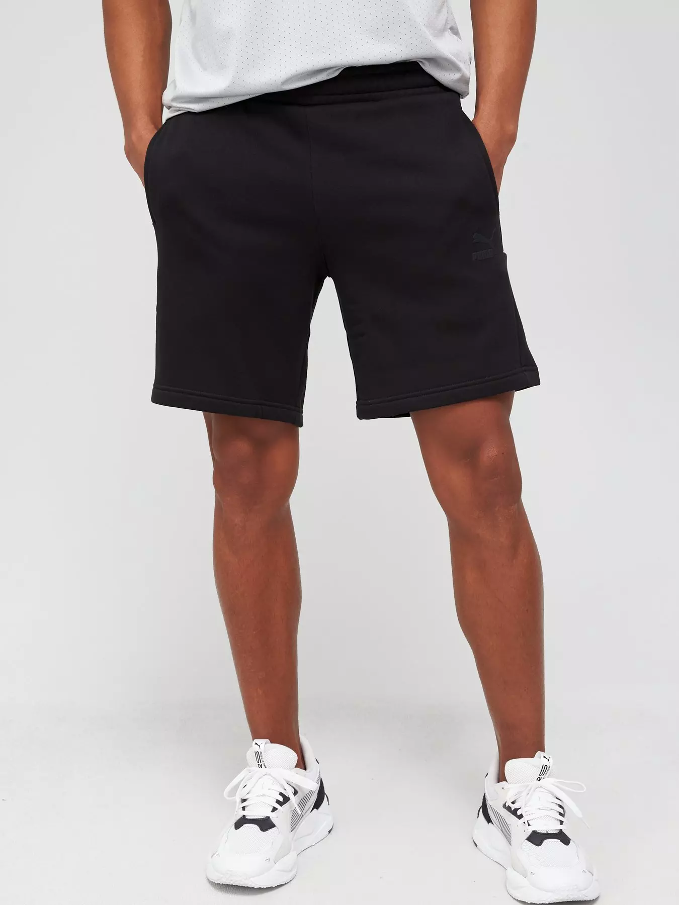 Tech Fleece Shorts in Black - Glue Store