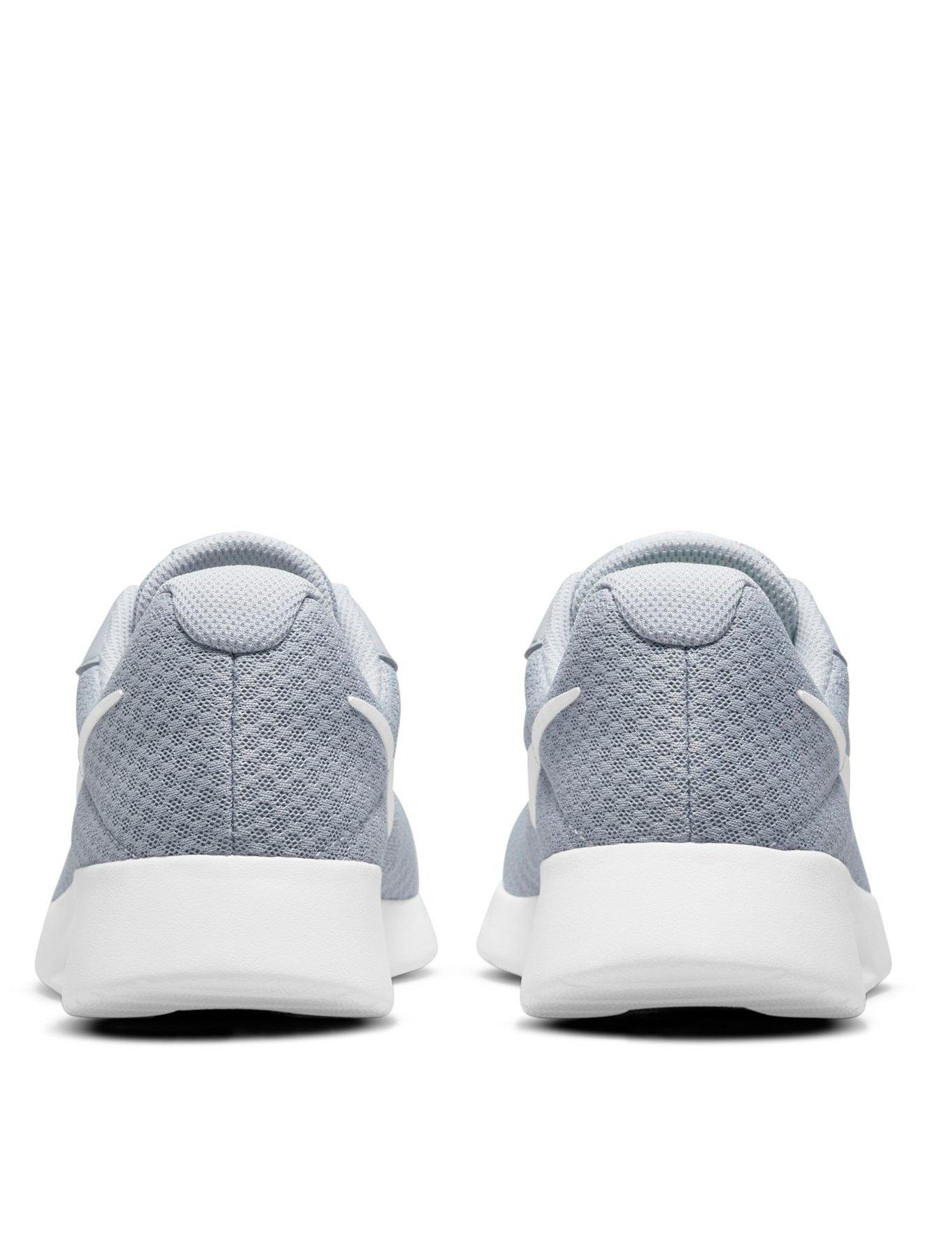 Nike tanjun cheap white silver