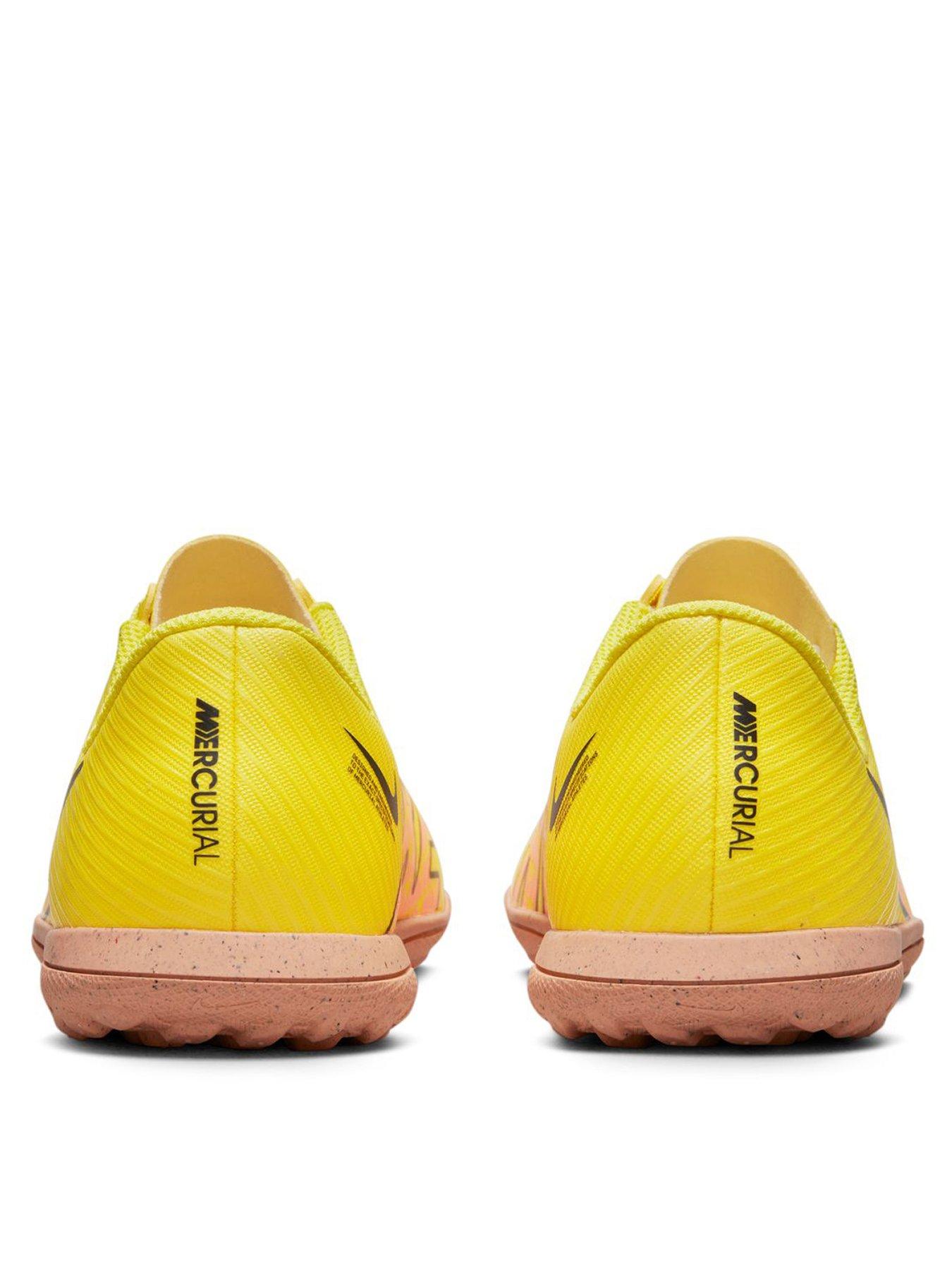 Nike Junior Mercurial Vapor 15 Club Astro Turf Football Boots Yellow