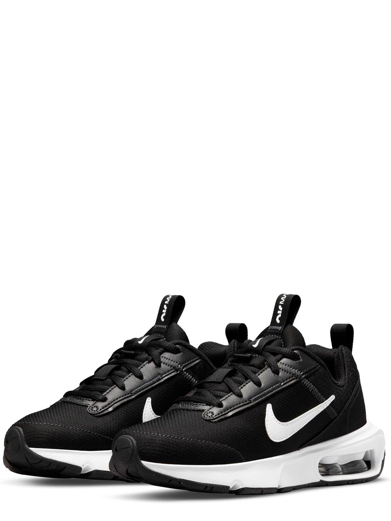 Girls black and 2025 white nike trainers