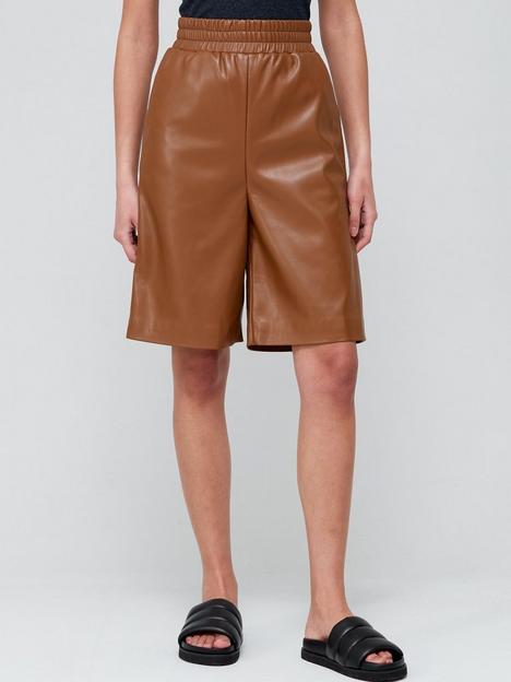 jakke-bella-vegan-leather-shorts-chocolate