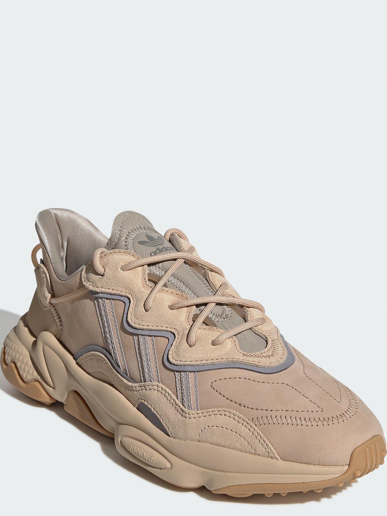 light brown ozweego