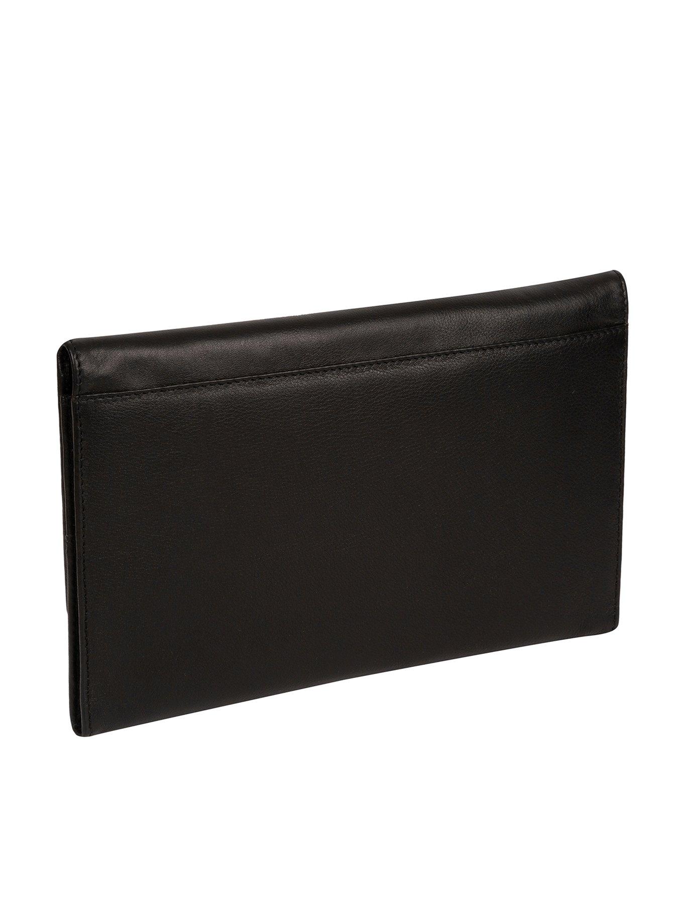  Pure Luxuries Leather Travel Wallet