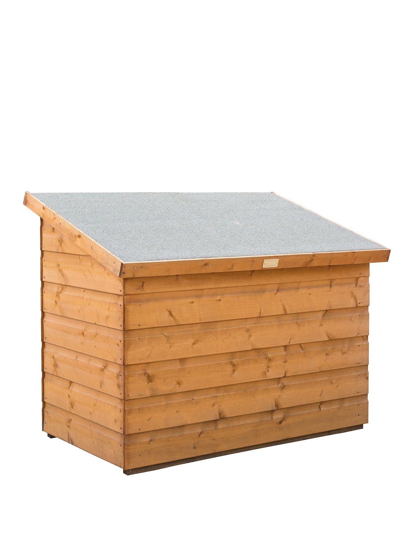 Rowlinson Shiplap Patio Chest Small