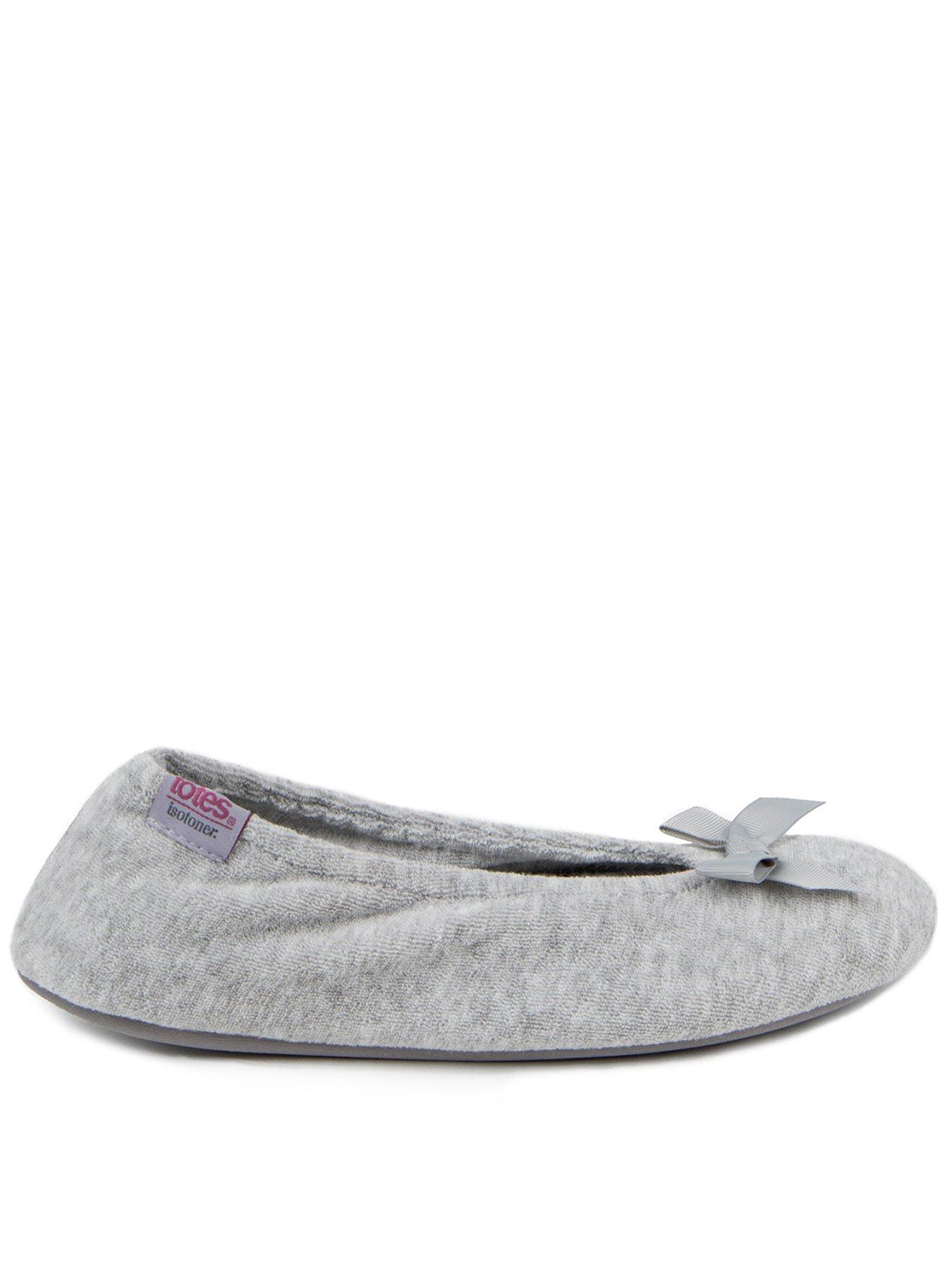 Totes isotoner sale pillowstep slippers womens