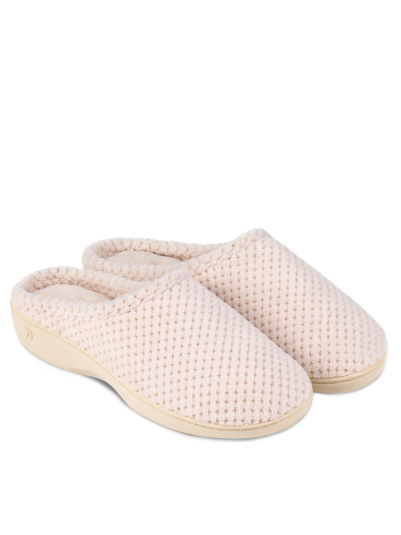 Isotoner ladies popcorn on sale terry mule slippers