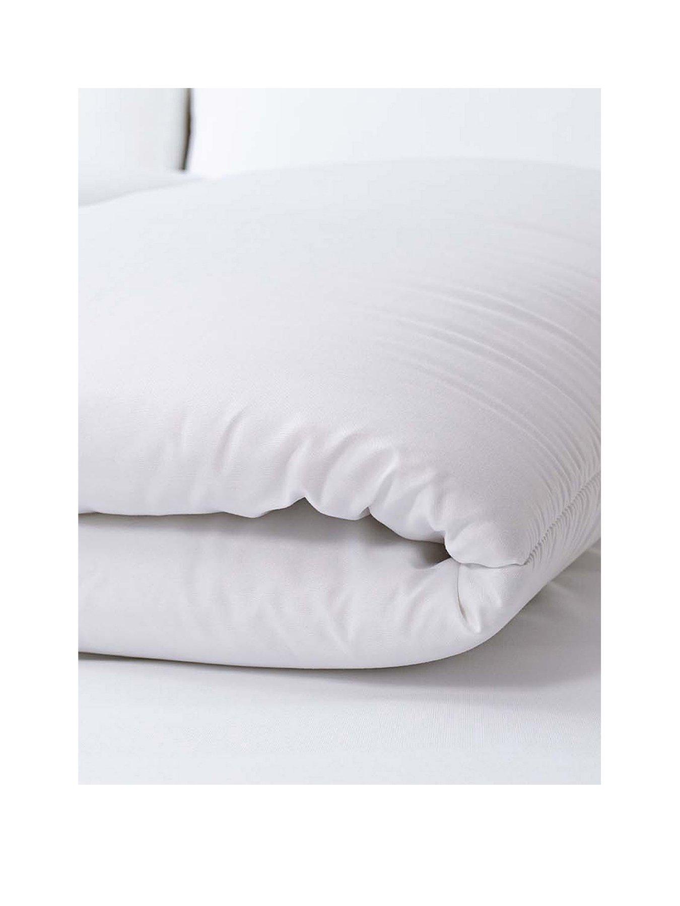 Image 2 of 4 of Very Home Soft Touch and Extra Bounce 4.5-Tog Duvet - White