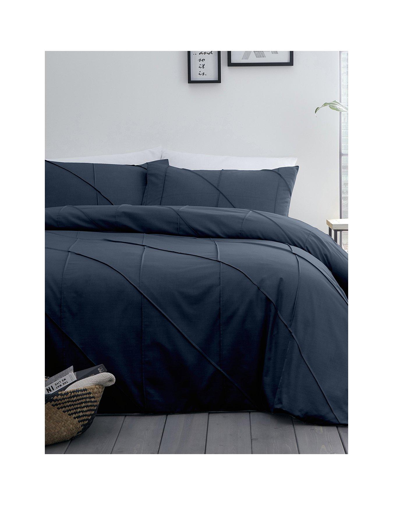 Image 1 of 3 of Serene Dart Navy Single Duvet Cover Set